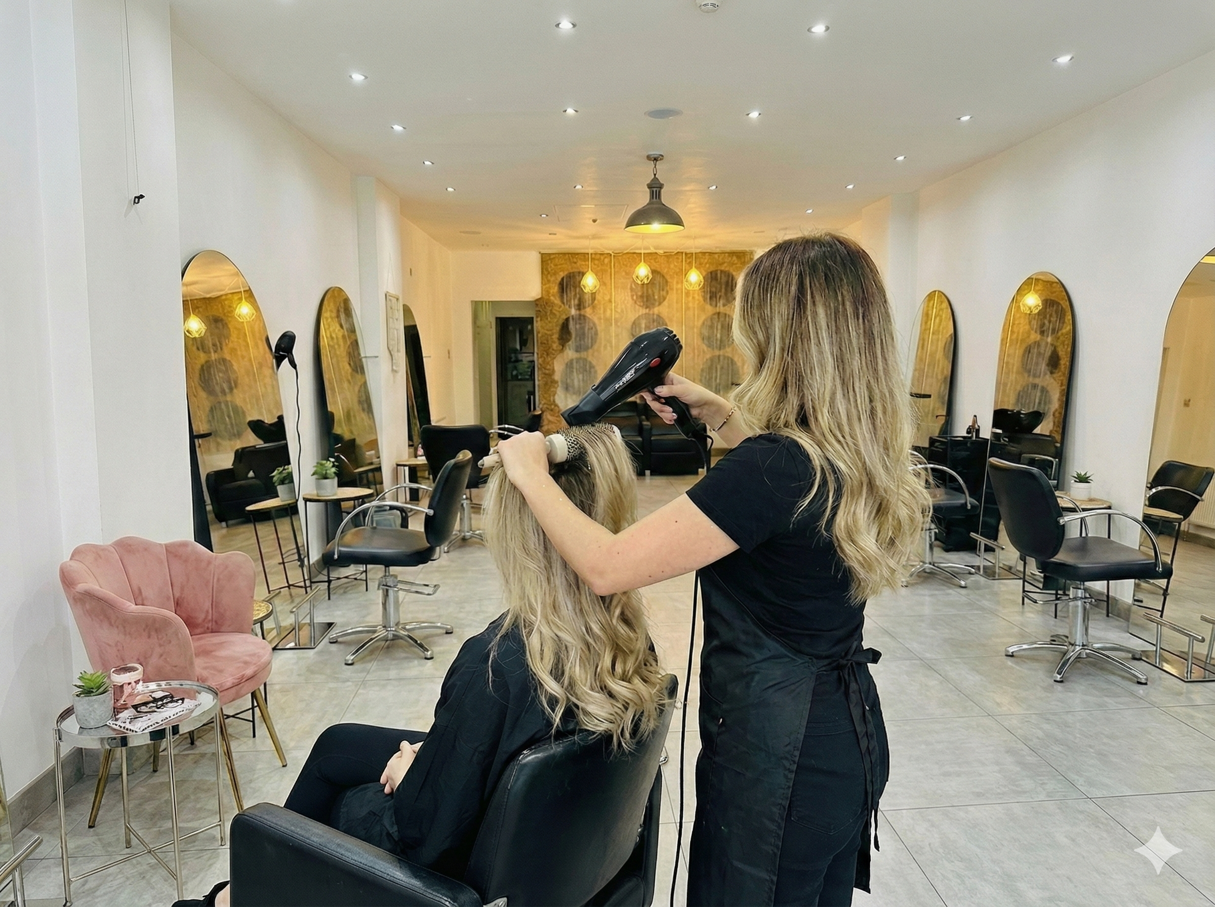 Cut and blow-dry finish included with the blonde package